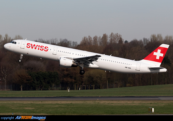 Airbus A321-111 Airbus A321-111