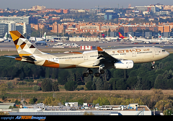 Airbus A330-243 Airbus A330-243