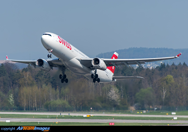 Airbus A330-343X Airbus A330-343X