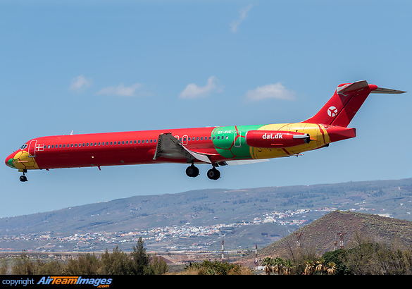 McDonnell Douglas MD-83 McDonnell Douglas MD-83
