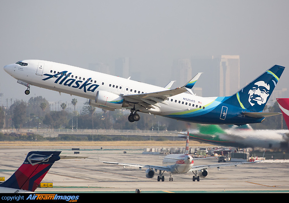 Boeing 737-890 Boeing 737-890