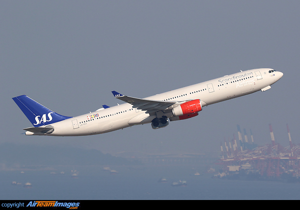 Airbus A330-343 Airbus A330-343