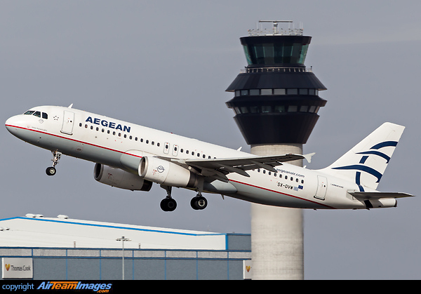 Airbus A320-232 Airbus A320-232