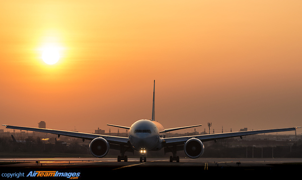Boeing 777-233/LR Boeing 777-233/LR
