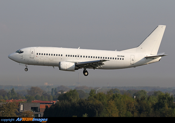 Opb Maleth Aero Boeing 737-33A(QC)