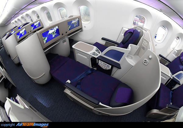 Boeing 787-9 Dreamliner Boeing 787-9 Dreamliner