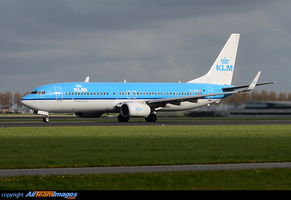 Boeing 737-8K2 Boeing 737-8K2