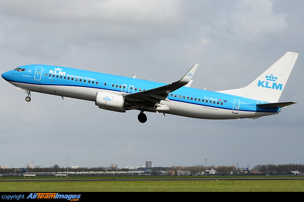 Boeing 737-8K2 Boeing 737-8K2