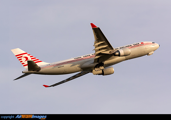 Airbus A330-203 Airbus A330-203