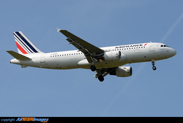 Airbus A320-214 Airbus A320-214