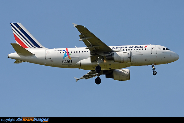 Airbus A319-111 Airbus A319-111