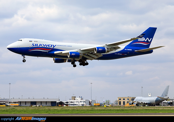 Boeing 747-4R7F/SCD Boeing 747-4R7F/SCD