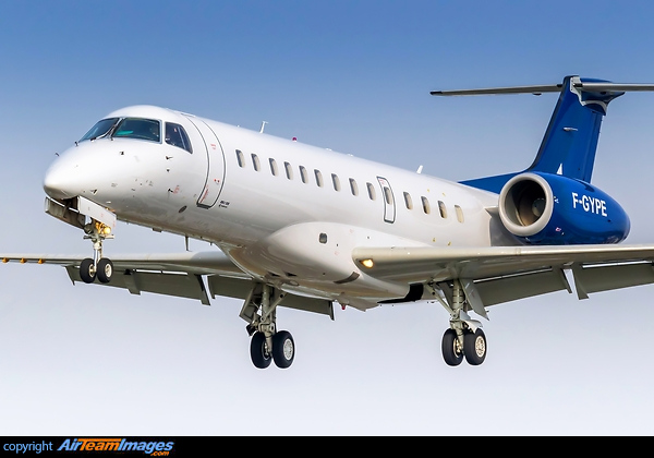 Embraer ERJ-135LR Embraer ERJ-135LR