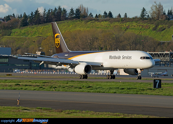 Boeing 757-24APF Boeing 757-24APF