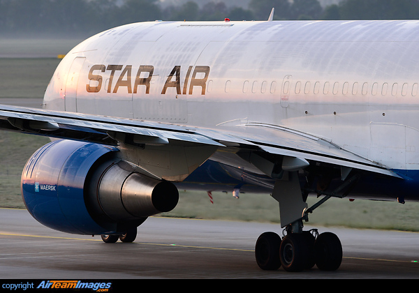 Boeing 767-25E(BDSF) Boeing 767-25E(BDSF)