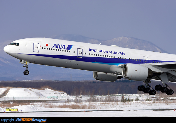 Boeing 777-381 Boeing 777-381
