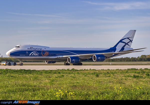 Boeing 747-83QF/SCD Boeing 747-83QF/SCD