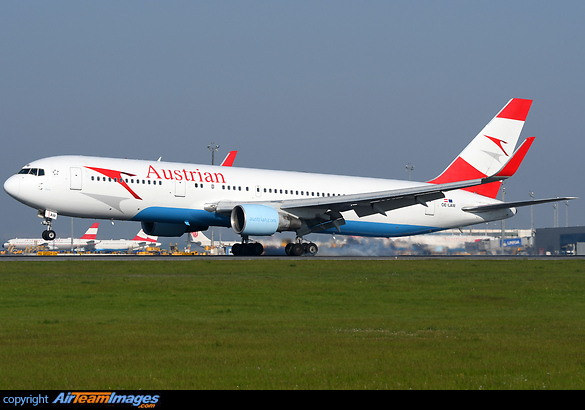 Boeing 767-3Z9/ER Boeing 767-3Z9/ER