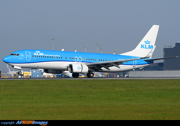 Boeing 737-8K2 Boeing 737-8K2
