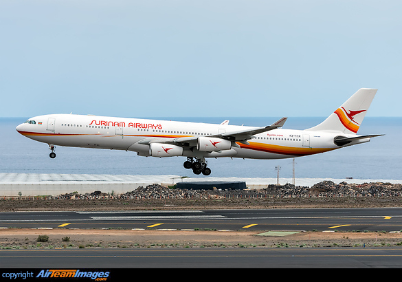 First visit of this A340 plane from Surinam Airways to Tenerife South Airport, flying for TUI Netherlands. Airbus A340-313X