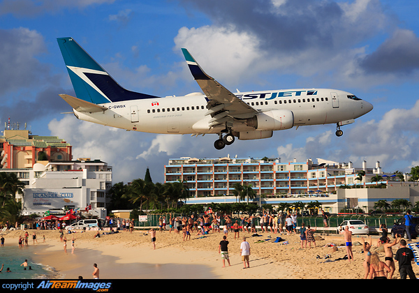 Boeing 737-7CT Boeing 737-7CT