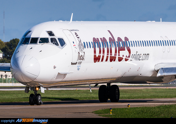 Special sticker for being the official airline of the 2017 Dakar Rally. McDonnell Douglas MD-83