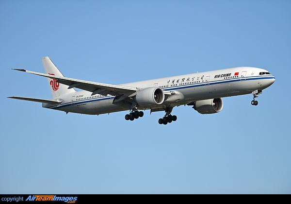 Boeing 777-39L/ER Boeing 777-39L/ER