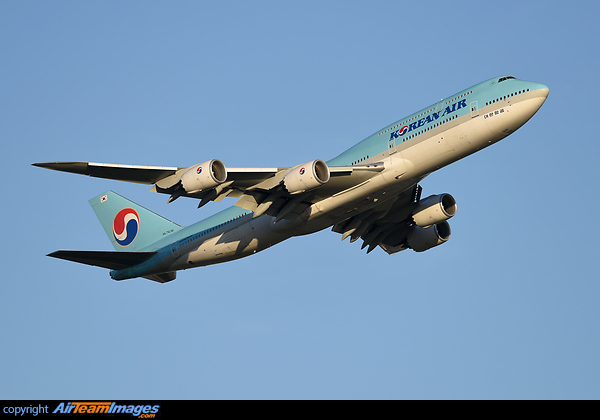 Boeing 747-8B5 Boeing 747-8B5