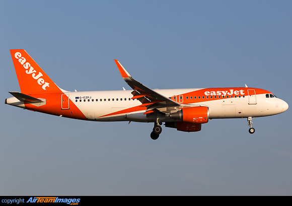 Airbus A320-214 Airbus A320-214