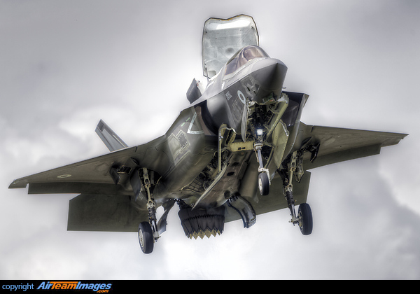 F-35B Lightning II F-35B Lightning II