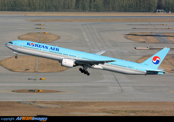 Boeing 777-3B5 Boeing 777-3B5
