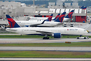 Boeing 777-232/LR