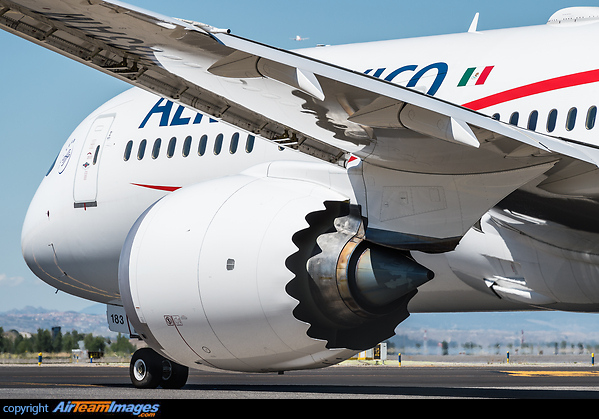 Boeing 787-9 Dreamliner Boeing 787-9 Dreamliner