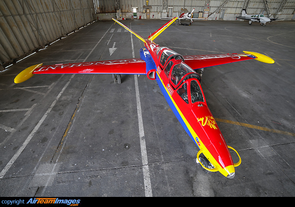 Fouga CM-170 Magister Fouga CM-170 Magister