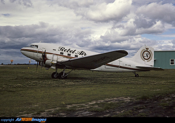 Douglas DC-3