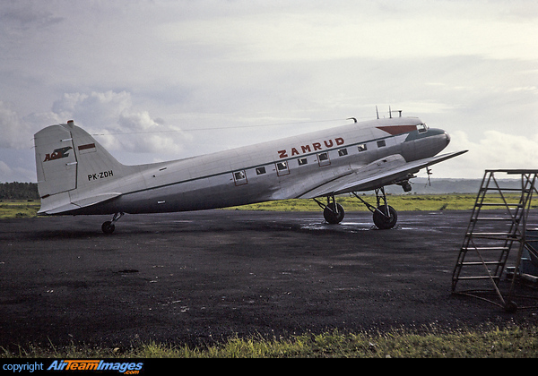 Douglas C-47A (DC-3) Douglas C-47A (DC-3)