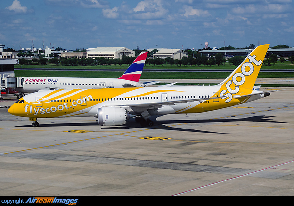 Boeing 787-8 Dreamliner Boeing 787-8 Dreamliner