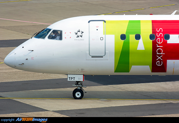 Embraer ERJ-190LR Embraer ERJ-190LR