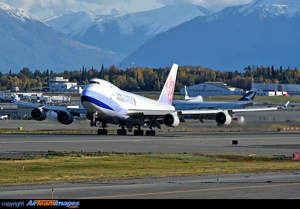 Boeing 747-409(F) Boeing 747-409(F)