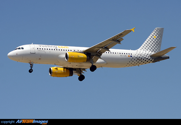 Airbus A320-232 Airbus A320-232