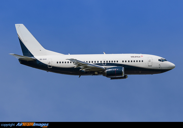 Boeing 737-505 Boeing 737-505