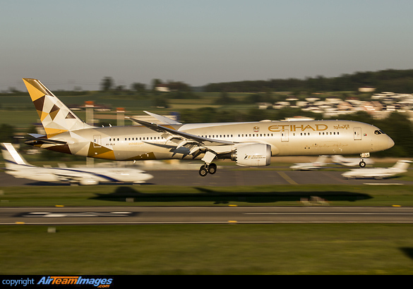 Boeing 787-9 Dreamliner Boeing 787-9 Dreamliner