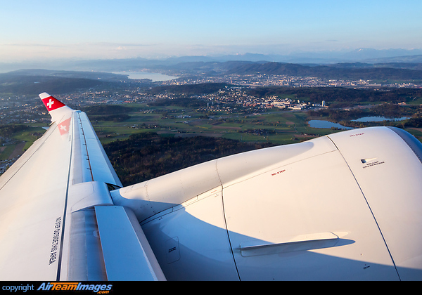 Bombardier CS100 Bombardier CS100