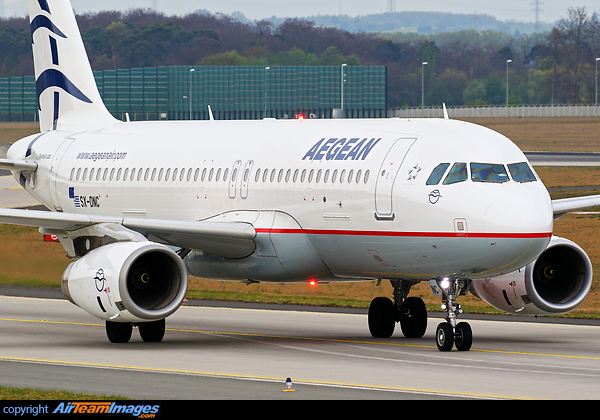 Airbus A320-232 Airbus A320-232