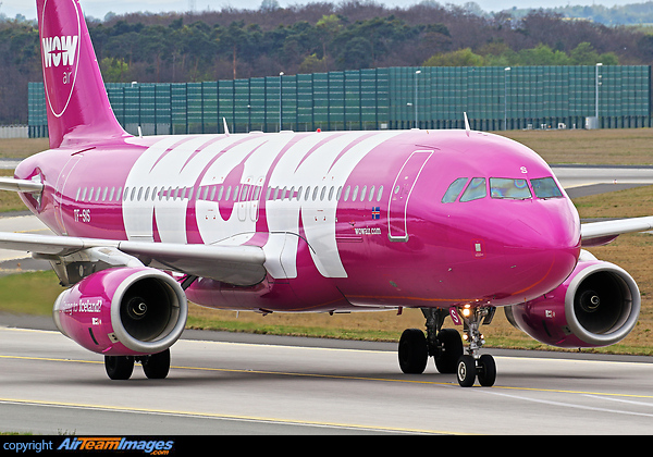Airbus A320-232 Airbus A320-232