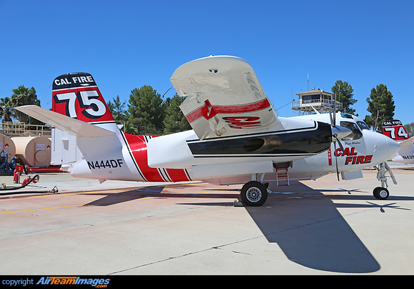 Grumman S-2F3AT Tracker Grumman S-2F3AT Tracker