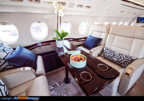 Dassault Falcon 2000LX Dassault Falcon 2000LX