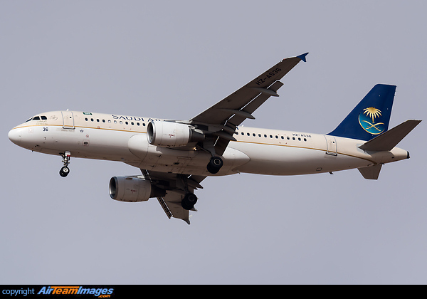 Airbus A320-214 Airbus A320-214