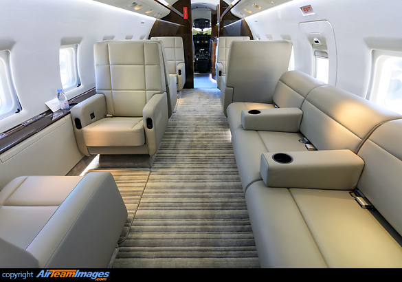 Bombardier Challenger 604 Bombardier Challenger 604