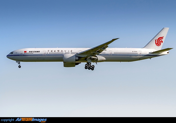 Boeing 777-39L/ER Boeing 777-39L/ER